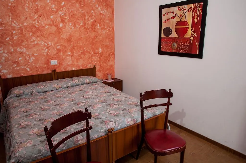 Albergo De Jean Garzeno Hotel