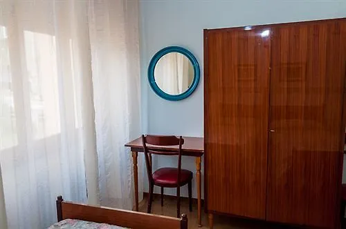 Albergo De Jean Garzeno 0*,  Itálie