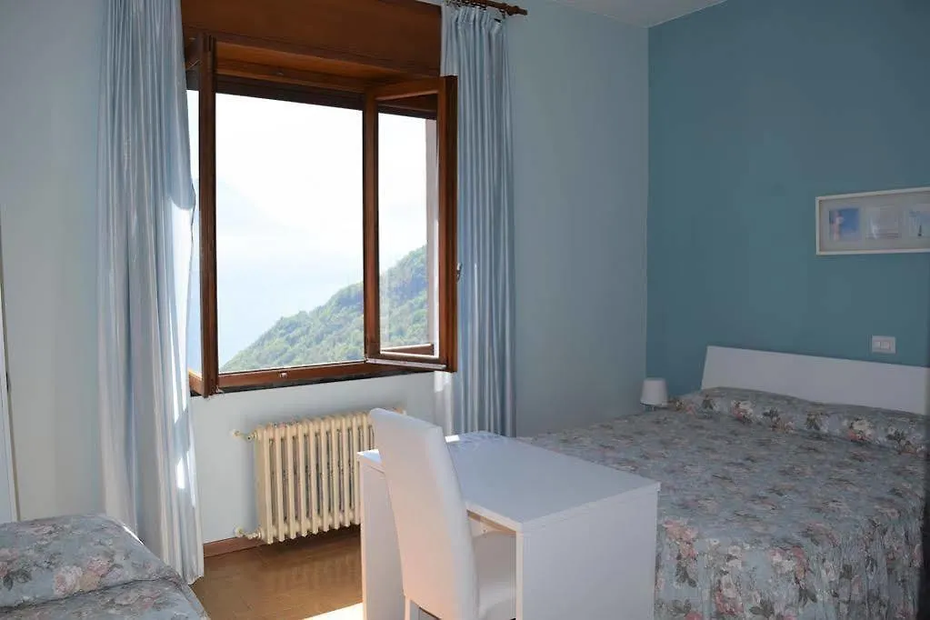Albergo De Jean Garzeno Itálie