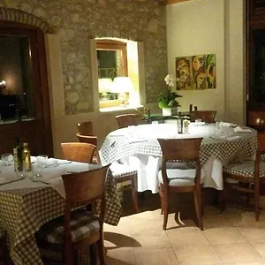 relais-castrum.hotelinveneto.com/