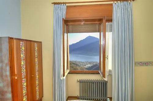Albergo De Jean Garzeno Szálloda