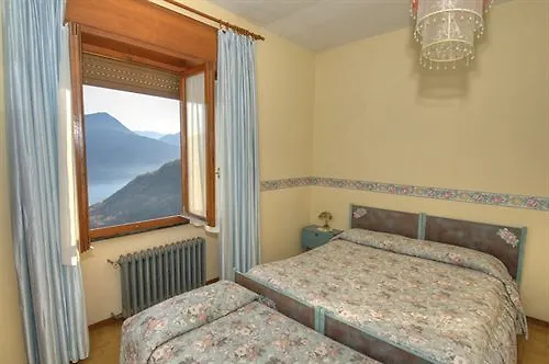 Albergo De Jean Garzeno